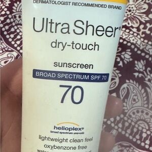Neutrogena Ultra Sheer Dry-Touch Sunscreen SPF 70 - Cream